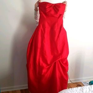Jordan Fashion strapless size 8 bridesmaid dress
